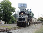 NS 3289 leads train E15 down the yard lead